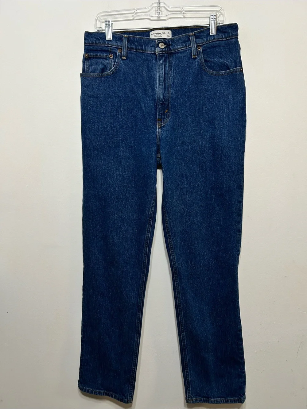 Abercrombie and Fitch The 90s Straight Ultra High Rise Jeans Womens Size 31